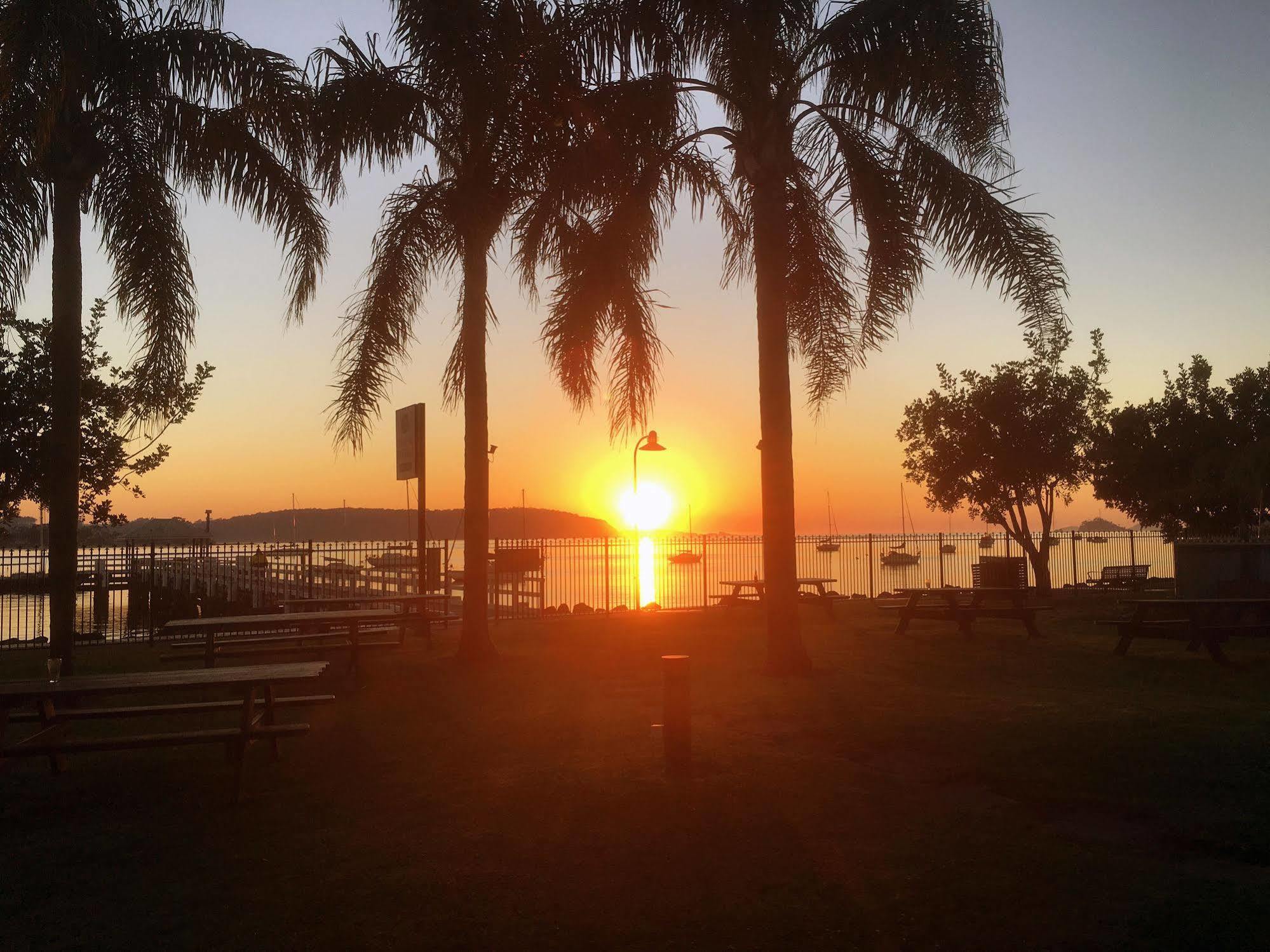 Mariners On The Waterfront Motel Batemans Bay Ngoại thất bức ảnh