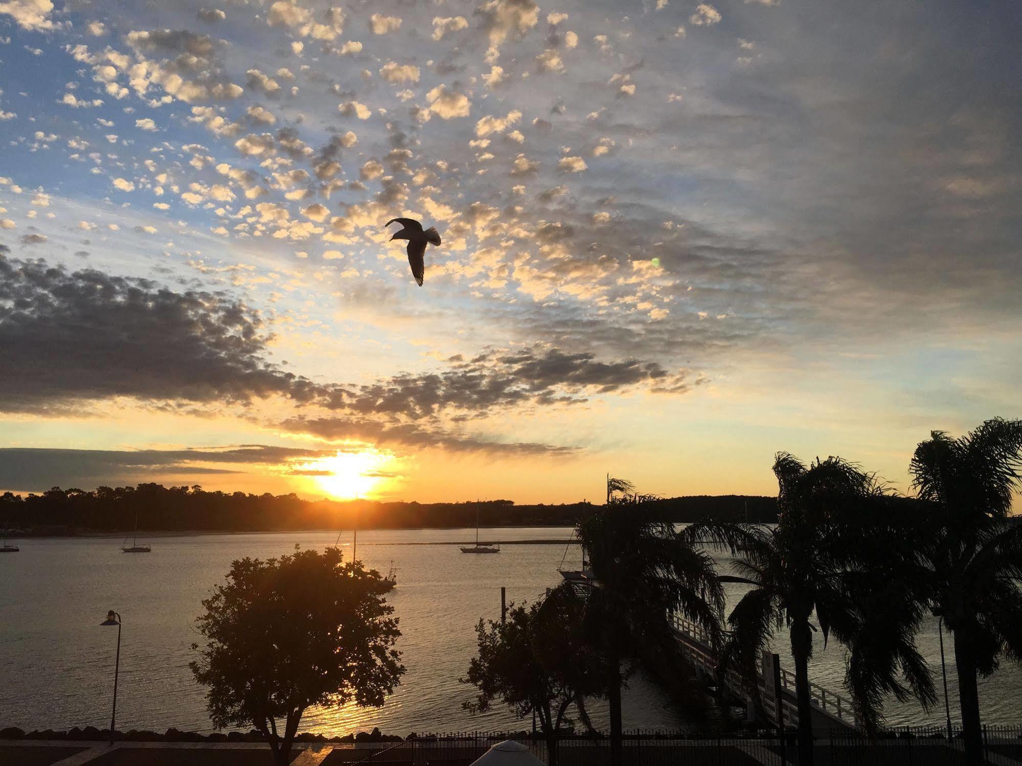 Mariners On The Waterfront Motel Batemans Bay Ngoại thất bức ảnh