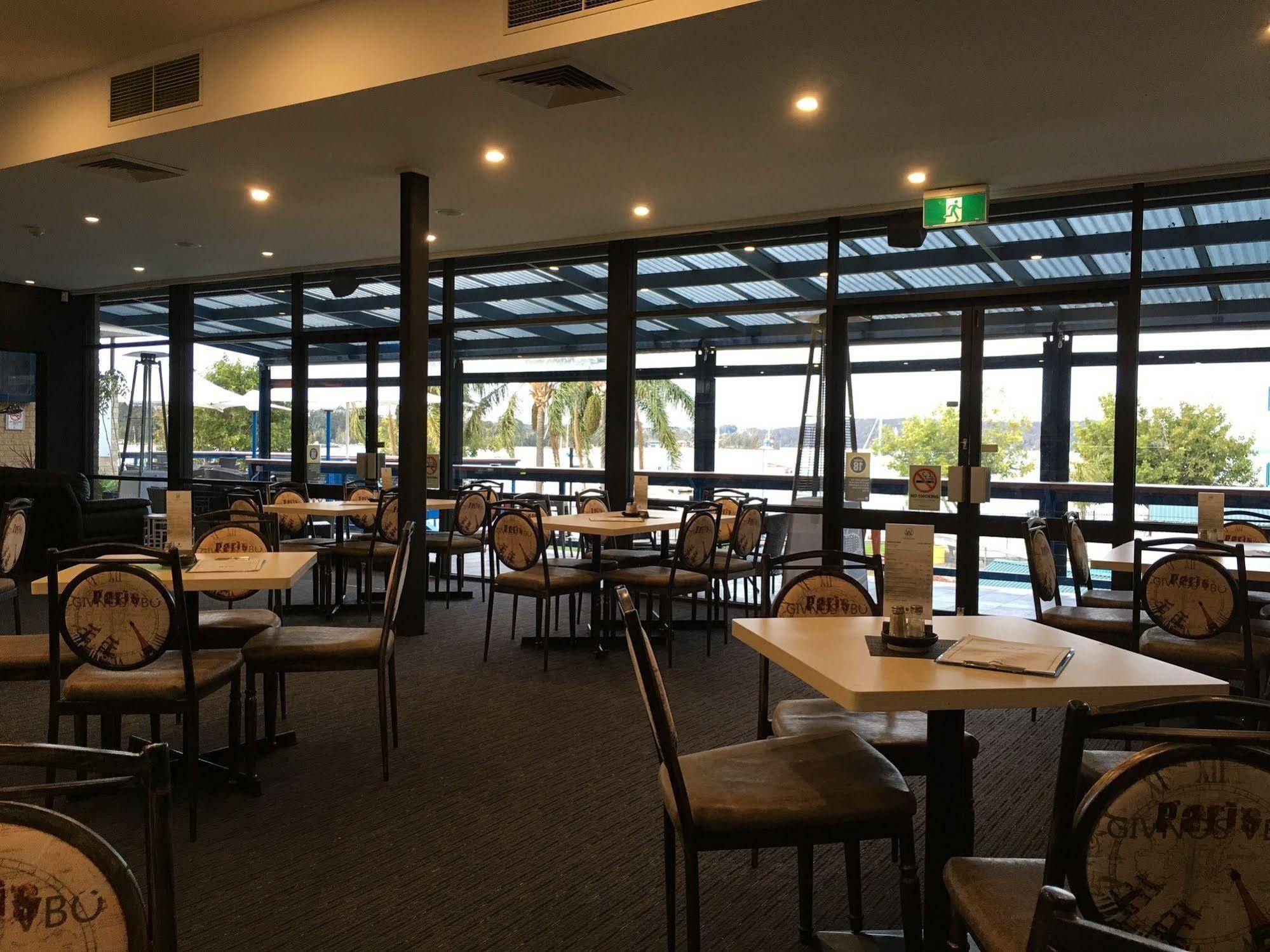 Mariners On The Waterfront Motel Batemans Bay Ngoại thất bức ảnh